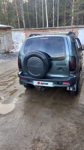 SUV   Chevrolet Niva 2007 , 330000 , 
