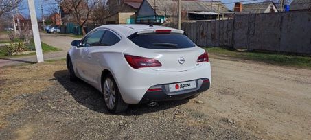  3  Opel Astra GTC 2012 , 920000 , 