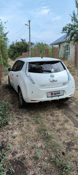  Nissan Leaf 2013 , 777000 , 