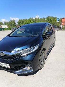  Honda Shuttle 2016 , 1400000 , 