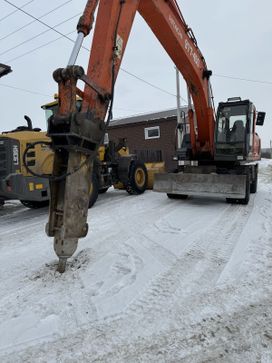   Hitachi ZX210W 2007 , 8100000 , 