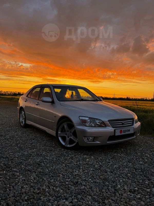  Toyota Altezza 1998 , 800000 , 
