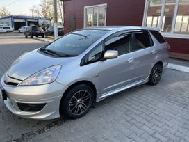  Honda Fit Shuttle 2011 , 1300000 , 