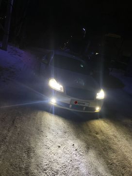  Nissan Fuga 2004 , 850000 , 