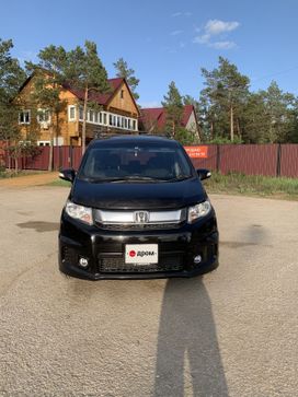    Honda Freed Spike 2015 , 1050000 , 
