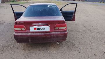  Toyota Carina 1998 , 200000 , 