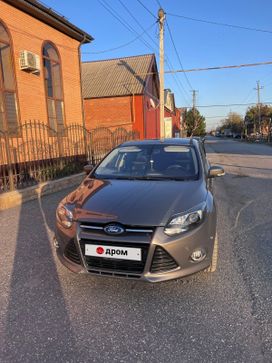  Ford Focus 2012 , 900000 , 