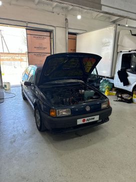  Volkswagen Passat 1990 , 220000 , 