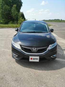    Honda Jade 2015 , 1550000 , 