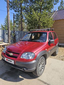 SUV   Chevrolet Niva 2012 , 700000 , 