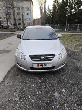  Kia Ceed 2009 , 760000 ,  