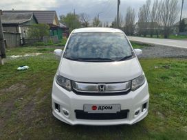    Honda Freed Spike 2014 , 1390000 , 