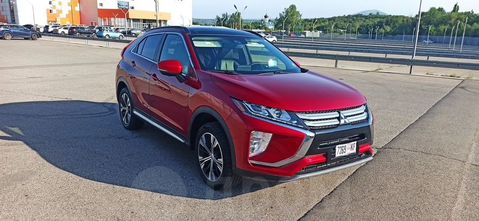 SUV   Mitsubishi Eclipse Cross 2018 , 2330000 , 