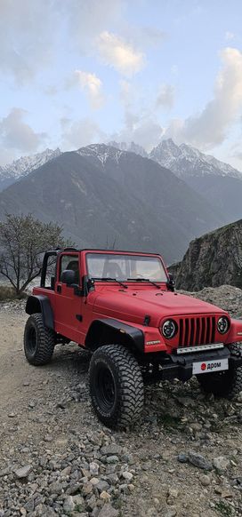  3  Jeep Wrangler 1993 , 1550000 , 
