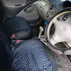  Toyota Platz 2001 , 370000 , 