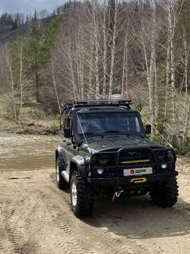 SUV    3151 2011 , 1999999 , 