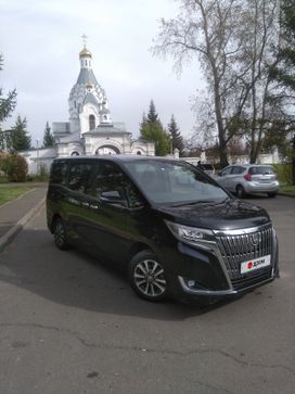    Toyota Esquire 2018 , 2100000 , 