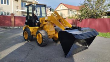   Caterpillar 903B 2017 , 2500000 , 