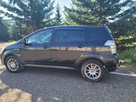    Toyota Corolla Verso 2005 , 700000 , 