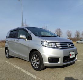    Honda Freed Spike 2013 , 1335000 , 