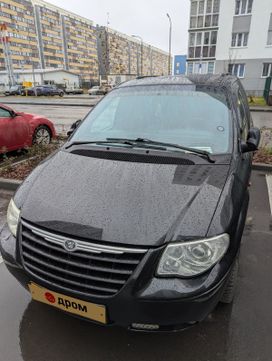    Chrysler Voyager 2003 , 950000 , 