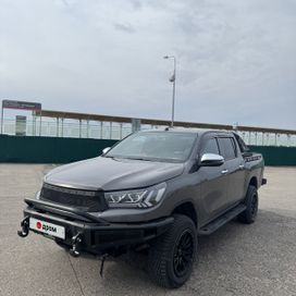 Пикап Toyota Hilux 2022 года, 5500000 рублей, Москва