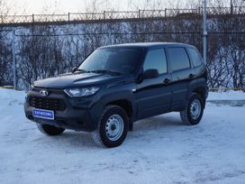 SUV      2023 , 1060000 , 