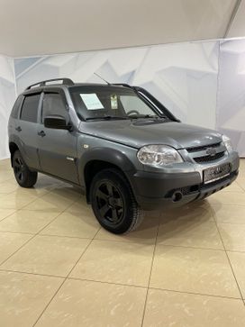 SUV   Chevrolet Niva 2014 , 699900 , 