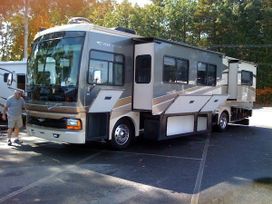   Fleetwood Fleetwood 2006 , 6000000 , 