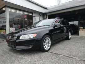  Volvo V70 2016 , 800000 , 