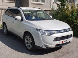 SUV   Mitsubishi Outlander 2013 , 2000000 , 