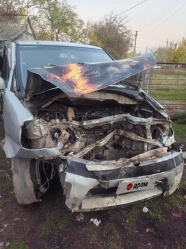    Nissan Serena 2000 , 250000 , 