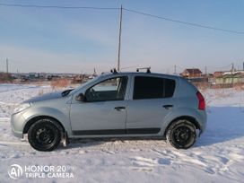  Renault Sandero 2011 , 500000 , 