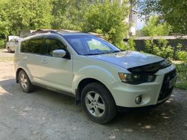 SUV   Mitsubishi Outlander 2011 , 1050000 , 
