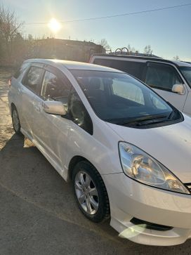  Honda Fit Shuttle 2011 , 1100000 , 