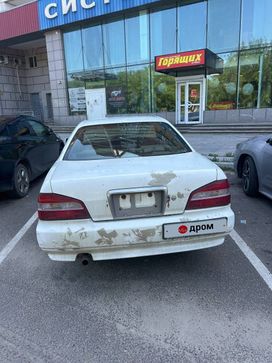  Nissan Laurel 2001 , 445000 , 