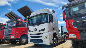   Shacman (Shaanxi) SX4188YY381 2023 , 8200000 , 