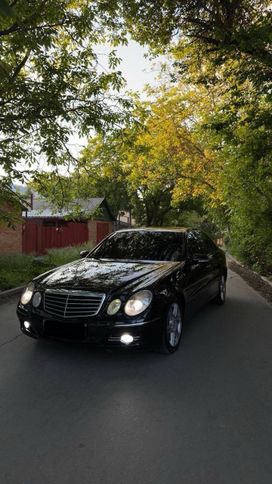  Mercedes-Benz E-Class 2007 , 950000 , --