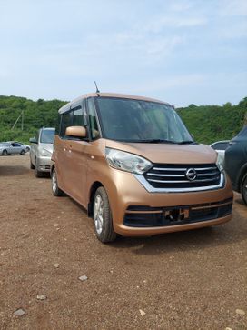  Nissan DAYZ Roox 2017 , 880000 , 