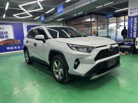 SUV   Toyota RAV4 2021 , 2420000 , 