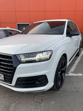 SUV   Audi Q7 2019 , 4600000 , 