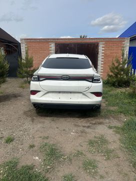  JAC J7 2021 , 370000 , 