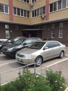  Toyota Corolla 2002 , 690000 , 