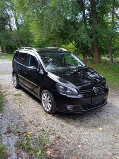Volkswagen Touran, 2011