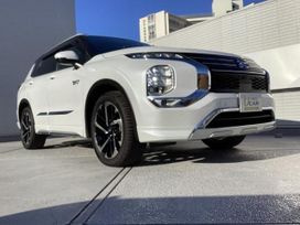 SUV   Mitsubishi Outlander 2022 , 2830000 , 
