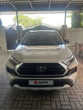 SUV   Toyota RAV4 2025 , 4350000 , 
