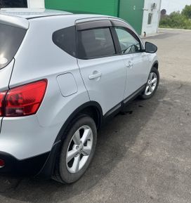 SUV   Nissan Dualis 2007 , 840000 , 