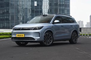 SUV   AITO M7 2024 , 5300000 , 