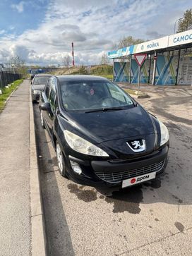  Peugeot 308 2010 , 700000 , -