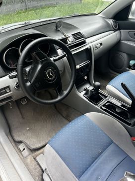  Mazda Mazda3 2005 , 280000 , 